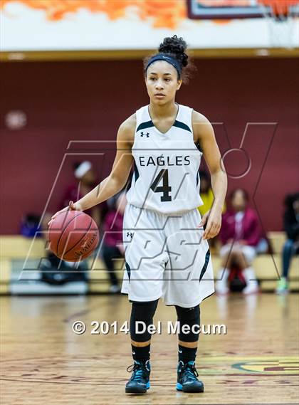 Thumbnail 1 in Oldsmar Christian vs. Alonso photogallery.