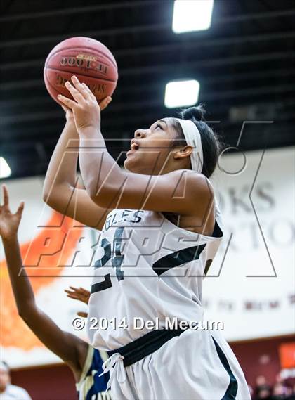 Thumbnail 2 in Oldsmar Christian vs. Alonso photogallery.