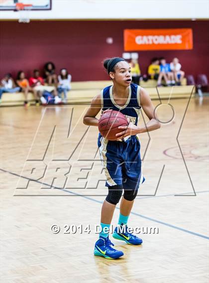 Thumbnail 3 in Oldsmar Christian vs. Alonso photogallery.