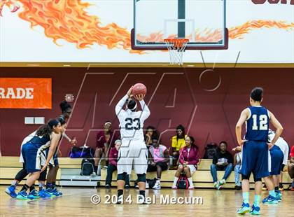 Thumbnail 3 in Oldsmar Christian vs. Alonso photogallery.