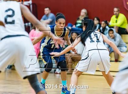 Thumbnail 2 in Oldsmar Christian vs. Alonso photogallery.