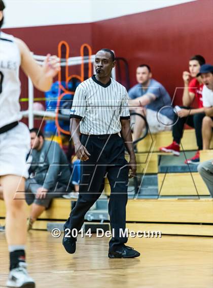 Thumbnail 1 in Oldsmar Christian vs. Alonso photogallery.