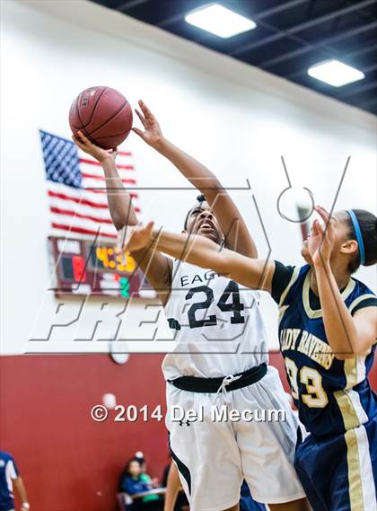 Thumbnail 3 in Oldsmar Christian vs. Alonso photogallery.