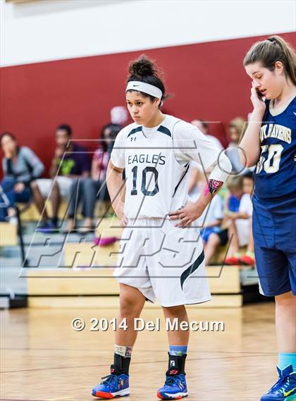 Thumbnail 1 in Oldsmar Christian vs. Alonso photogallery.