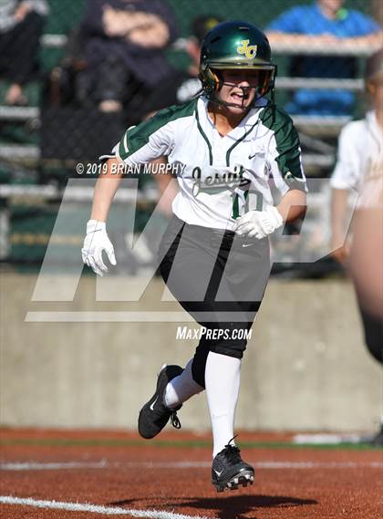 Thumbnail 1 in Tualatin @ Jesuit photogallery.
