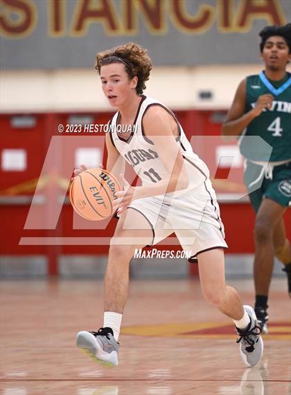 Thumbnail 3 in Irvine vs. Laguna Beach (Coast Classic) photogallery.