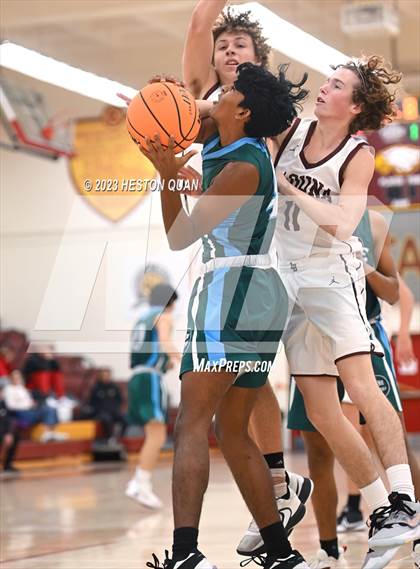Thumbnail 2 in Irvine vs. Laguna Beach (Coast Classic) photogallery.
