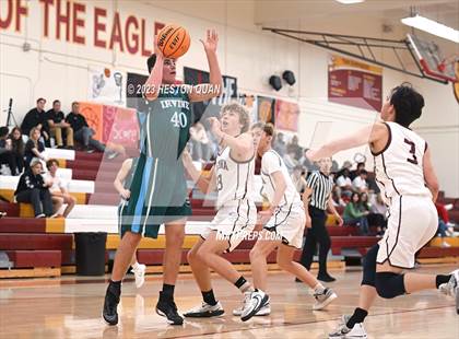 Thumbnail 3 in Irvine vs. Laguna Beach (Coast Classic) photogallery.