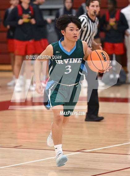 Thumbnail 2 in Irvine vs. Laguna Beach (Coast Classic) photogallery.