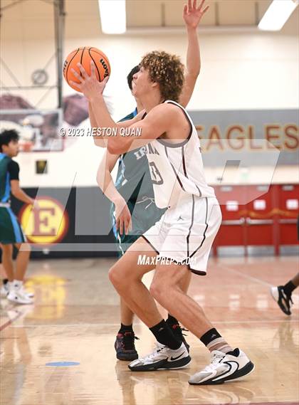 Thumbnail 3 in Irvine vs. Laguna Beach (Coast Classic) photogallery.