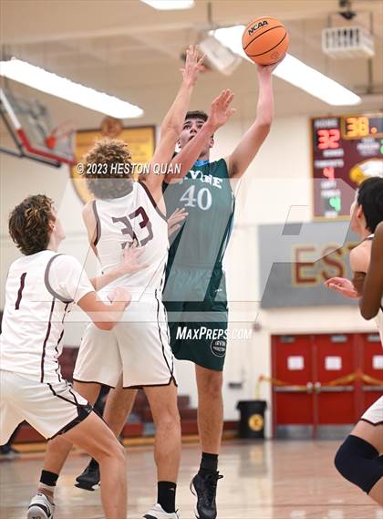 Thumbnail 2 in Irvine vs. Laguna Beach (Coast Classic) photogallery.