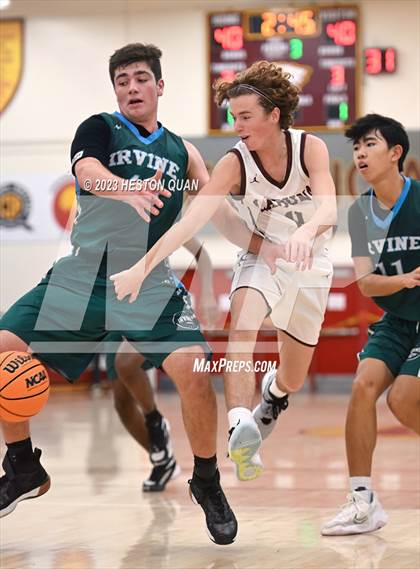 Thumbnail 2 in Irvine vs. Laguna Beach (Coast Classic) photogallery.