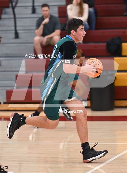 Thumbnail 2 in Irvine vs. Laguna Beach (Coast Classic) photogallery.