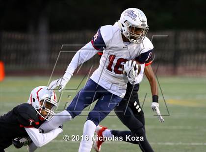 Thumbnail 2 in Harvard-Westlake vs. Garfield  photogallery.