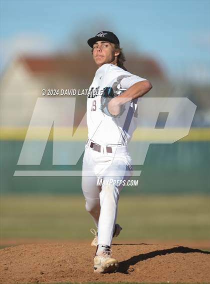 Thumbnail 1 in Far Northeast Warriors @ Windsor photogallery.