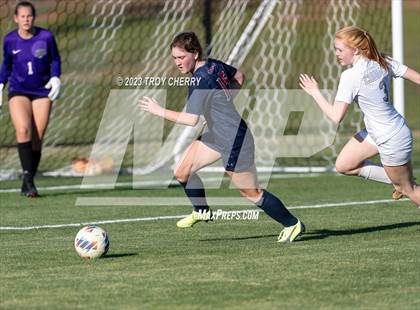 Thumbnail 3 in Carmel Christian vs Covenant Day photogallery.