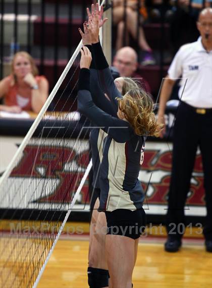 Thumbnail 1 in Vandegrift @ Rouse photogallery.