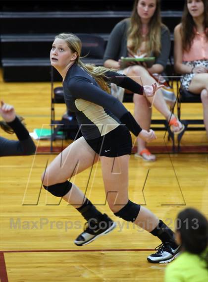 Thumbnail 1 in Vandegrift @ Rouse photogallery.