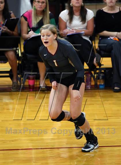 Thumbnail 2 in Vandegrift @ Rouse photogallery.