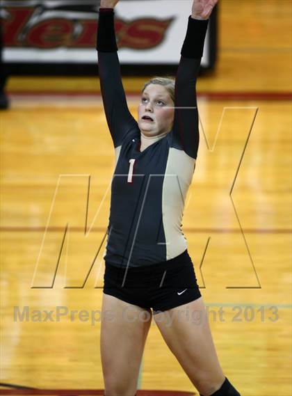 Thumbnail 1 in Vandegrift @ Rouse photogallery.
