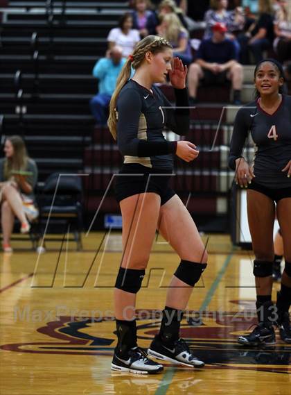 Thumbnail 1 in Vandegrift @ Rouse photogallery.