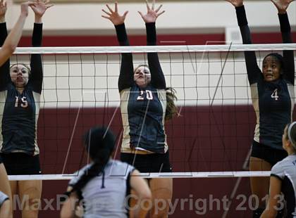 Thumbnail 1 in Vandegrift @ Rouse photogallery.