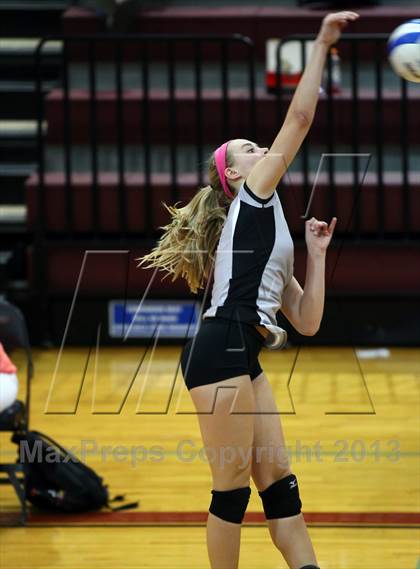 Thumbnail 2 in Vandegrift @ Rouse photogallery.
