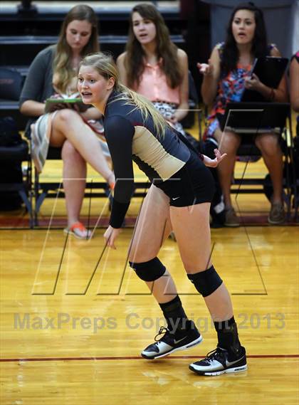 Thumbnail 3 in Vandegrift @ Rouse photogallery.