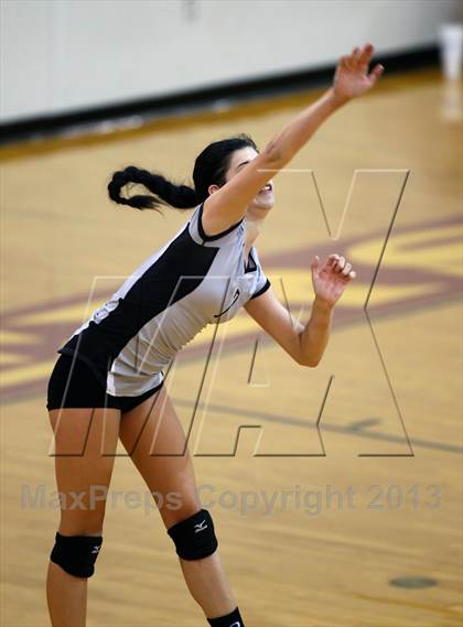 Thumbnail 2 in Vandegrift @ Rouse photogallery.