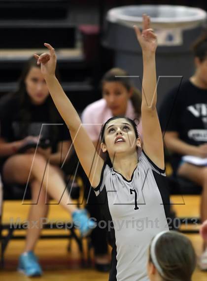 Thumbnail 3 in Vandegrift @ Rouse photogallery.