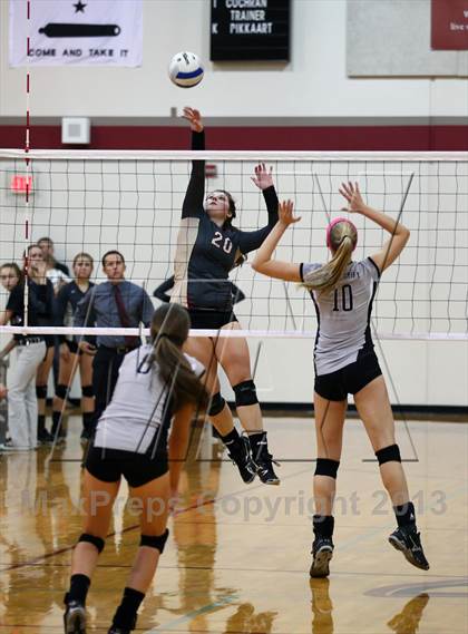 Thumbnail 2 in Vandegrift @ Rouse photogallery.