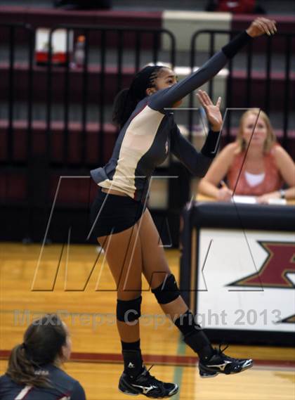 Thumbnail 3 in Vandegrift @ Rouse photogallery.