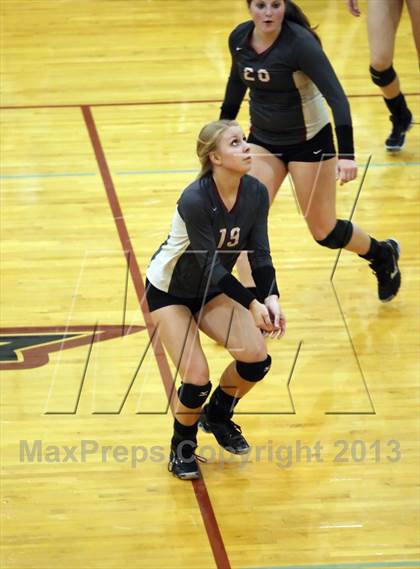 Thumbnail 1 in Vandegrift @ Rouse photogallery.