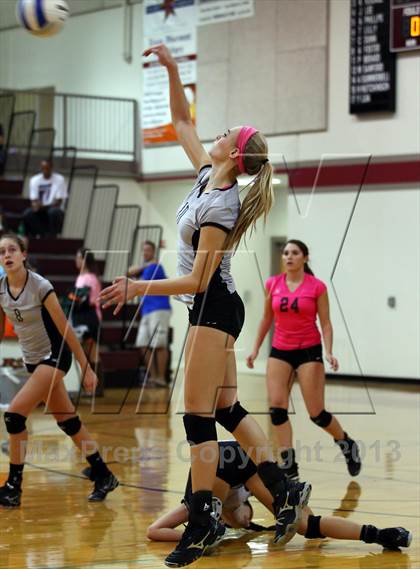 Thumbnail 1 in Vandegrift @ Rouse photogallery.