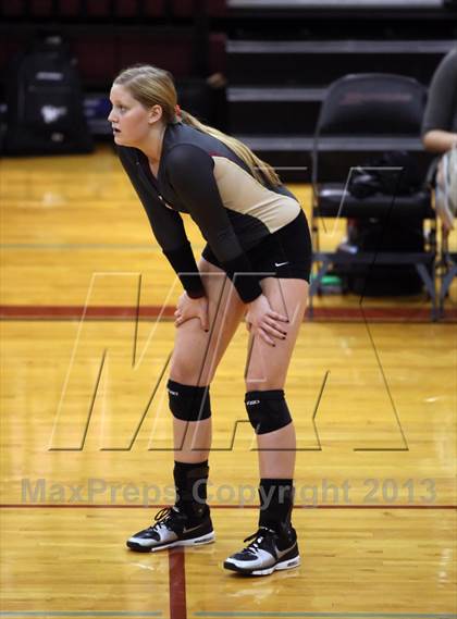 Thumbnail 1 in Vandegrift @ Rouse photogallery.
