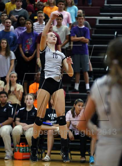 Thumbnail 1 in Vandegrift @ Rouse photogallery.
