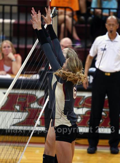Thumbnail 3 in Vandegrift @ Rouse photogallery.
