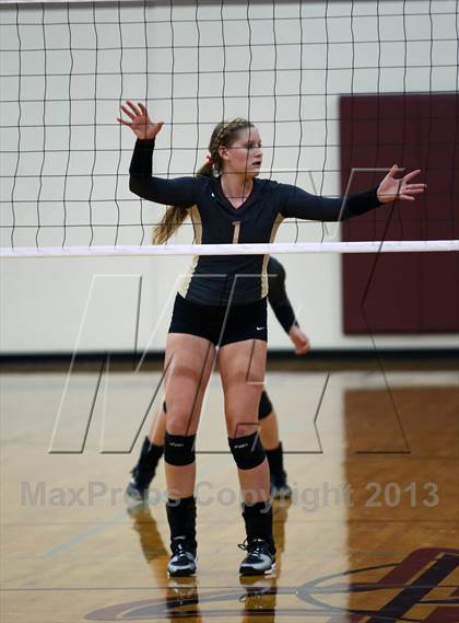 Thumbnail 1 in Vandegrift @ Rouse photogallery.