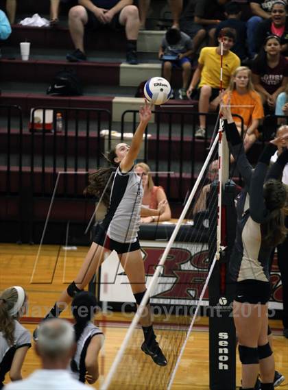 Thumbnail 3 in Vandegrift @ Rouse photogallery.