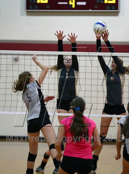 Thumbnail 1 in Vandegrift @ Rouse photogallery.