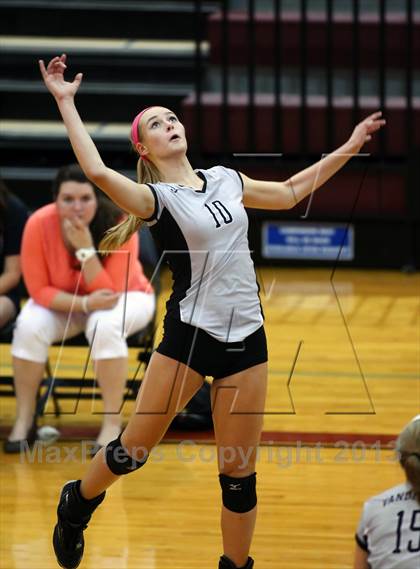 Thumbnail 3 in Vandegrift @ Rouse photogallery.