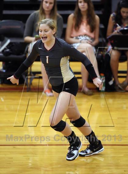 Thumbnail 3 in Vandegrift @ Rouse photogallery.