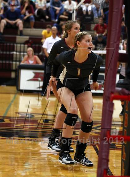 Thumbnail 1 in Vandegrift @ Rouse photogallery.