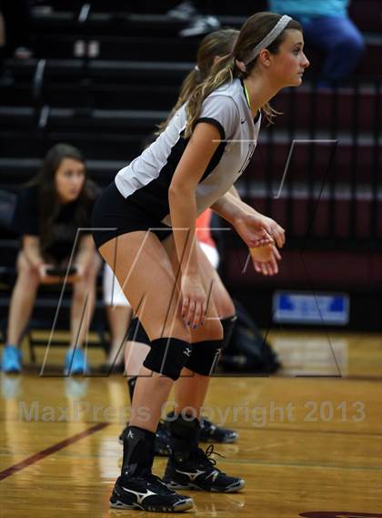 Thumbnail 1 in Vandegrift @ Rouse photogallery.