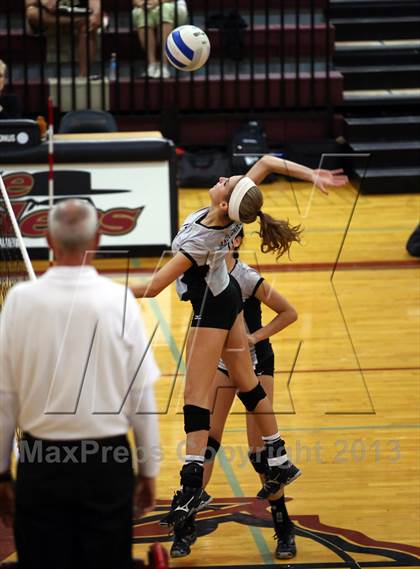 Thumbnail 2 in Vandegrift @ Rouse photogallery.