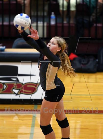 Thumbnail 2 in Vandegrift @ Rouse photogallery.