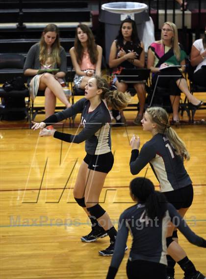 Thumbnail 2 in Vandegrift @ Rouse photogallery.