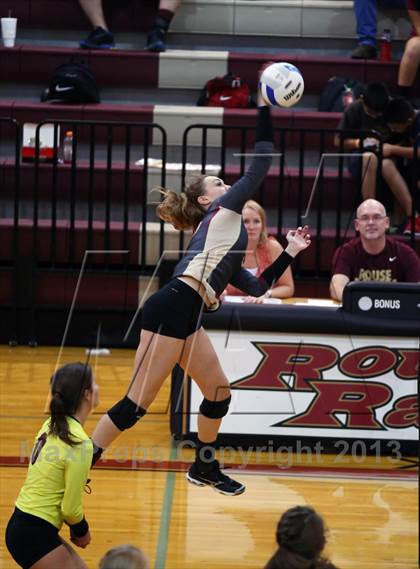 Thumbnail 2 in Vandegrift @ Rouse photogallery.