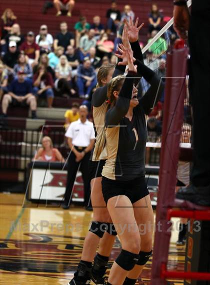 Thumbnail 3 in Vandegrift @ Rouse photogallery.