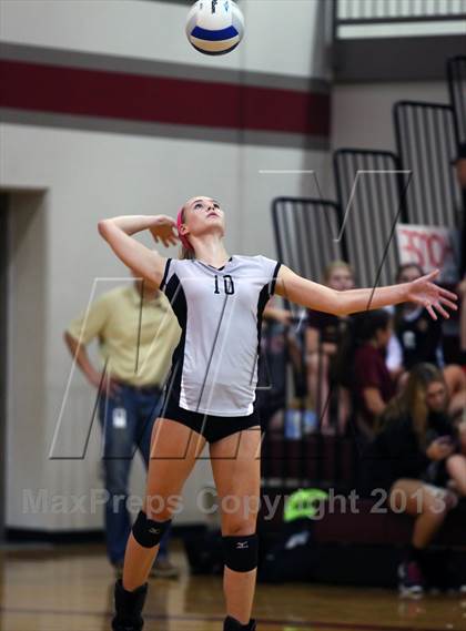 Thumbnail 1 in Vandegrift @ Rouse photogallery.